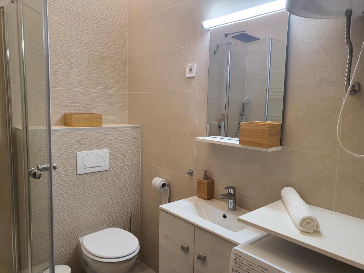 Kaposvar Apartman Eksteriør bilde