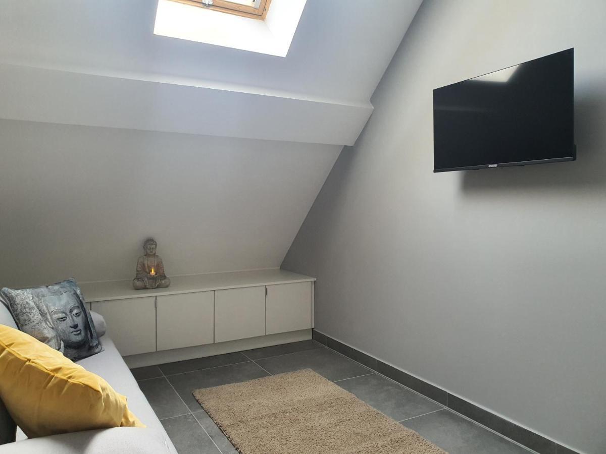 Kaposvar Apartman Eksteriør bilde